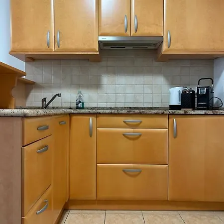 Aurora * 摩拉瓦托普利采